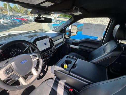 Used 2022 Ford F250 Lariat w/ Lariat Ultimate Package image 12