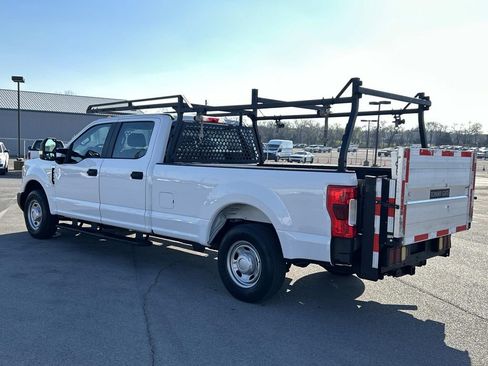 Used 2018 Ford F250 XL w/ Power Equipment Group image 6