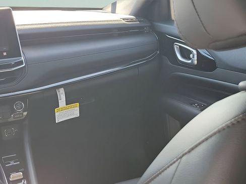 New 2026 Jeep Compass Latitude image 26