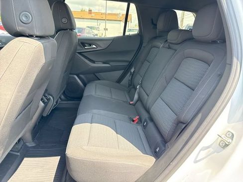Certified 2026 Chevrolet Equinox LT FWD image 23