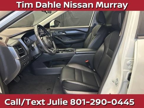 Used 2023 Nissan Rogue SV w/ SV Premium B Package AWD/4WD image 21