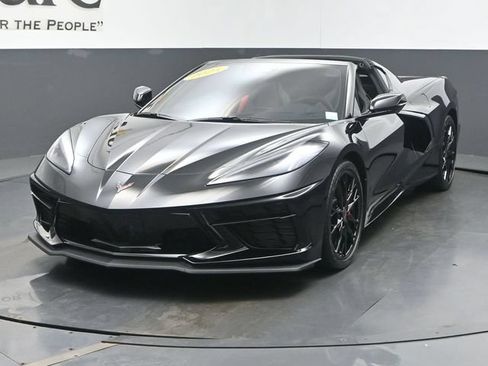 Used 2025 Chevrolet Corvette Stingray Coupe w/ Battery Protection Package RWD image 33