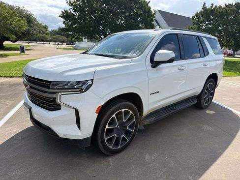 Used 2022 Chevrolet Tahoe RST w/ Luxury Package RWD image 2