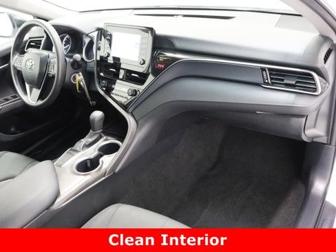 Used 2024 Toyota Camry LE image 33