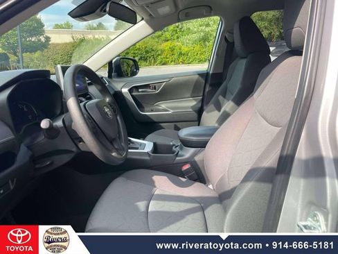 Certified 2024 Toyota RAV4 XLE AWD/4WD image 16