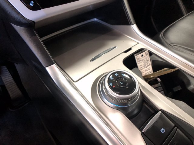 Certified 2024 Ford Explorer XLT w/ Equipment Group 202A AWD/4WD image 18
