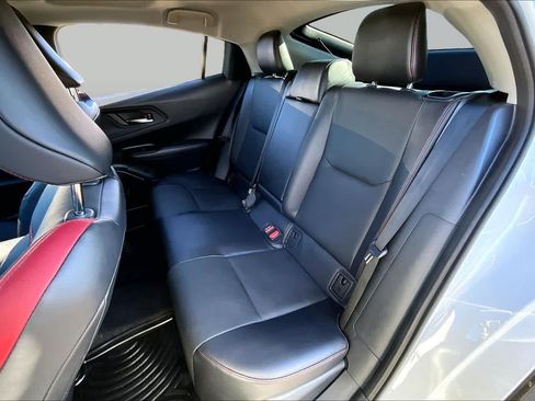 Used 2023 Toyota Prius Prime Premium FWD image 20