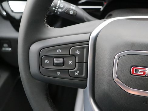 New 2026 GMC Sierra 1500 Elevation w/ LPO, Elevation Black Package image 18