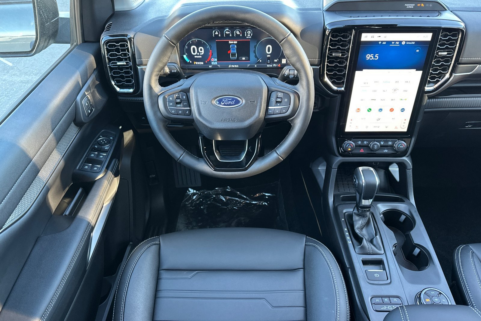 New 2026 Ford Ranger Lariat w/ FX4 Off-Road Package AWD/4WD image 15