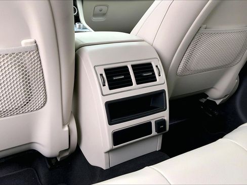 Used 2022 Jaguar F-PACE S image 34