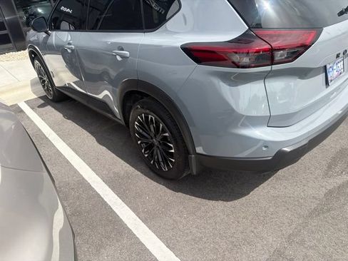 Used 2026 Nissan Rogue Dark Armor FWD image 5