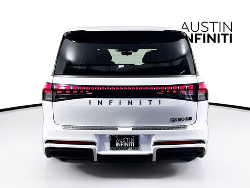 New 2026 INFINITI QX80 SPORT w/ Sport Exterior Package image 8