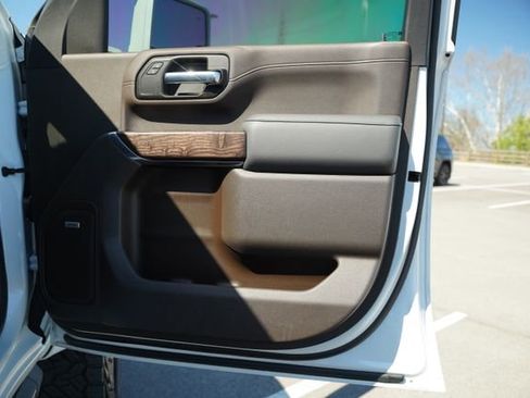 Used 2020 GMC Sierra 2500 Denali w/ Denali Ultimate Package image 20