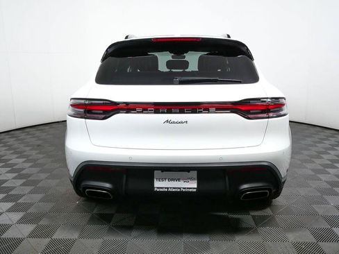 Used 2026 Porsche Macan AWD/4WD image 30