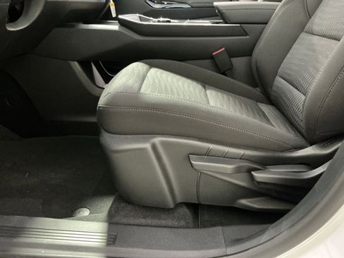 New 2026 Chevrolet Equinox LT image 22