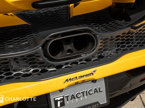Used 2025 McLaren 750S RWD image 16