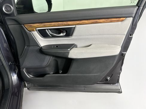 Used 2019 Honda CR-V EX image 32