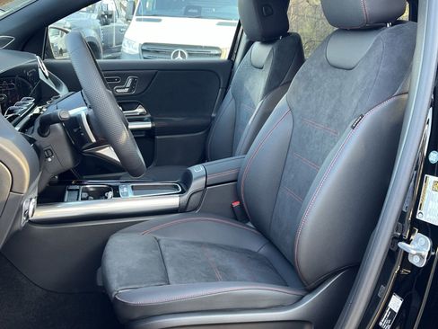 New 2026 Mercedes-Benz GLA 250 4MATIC image 11