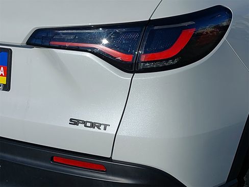 Used 2023 Honda HR-V Sport image 36