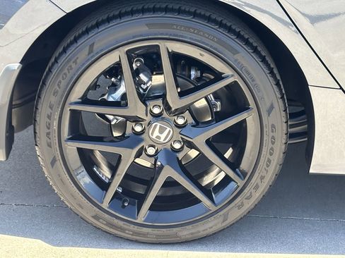 Certified 2025 Honda Civic Sport image 7