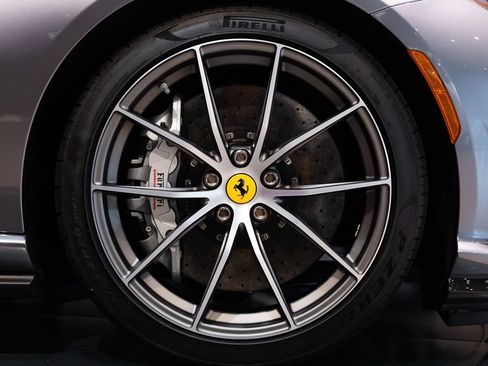 Certified 2021 Ferrari 812 GTS RWD image 13