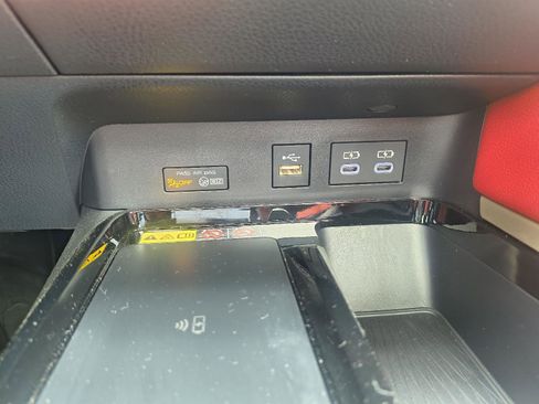 Used 2026 Toyota Camry XSE w/ Premium Plus Package image 26