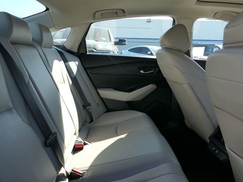 Used 2024 Honda Accord Touring image 23