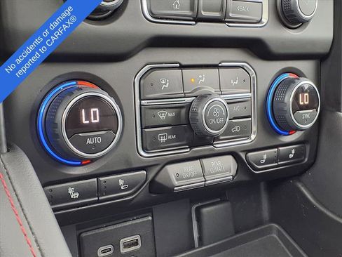 Used 2023 Chevrolet Tahoe RST w/ Luxury Package image 27