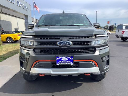 Used 2022 Ford Expedition Timberline w/ Equipment Group 501A AWD/4WD image 3