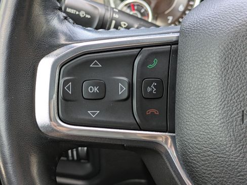 Used 2022 RAM 1500 Laramie AWD/4WD image 22