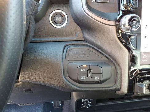 New 2026 RAM 2500 Tradesman AWD/4WD image 33