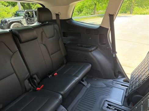 Used 2021 Kia Telluride EX w/ EX Premium Package AWD/4WD image 29