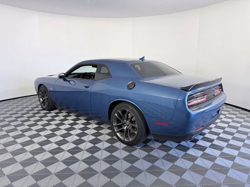 Used 2021 Dodge Challenger R/T Scat Pack image 5