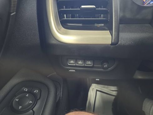Used 2024 GMC Terrain Denali w/ Denali Premium Package AWD/4WD image 21