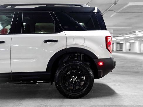 Used 2025 Ford Bronco Sport Badlands w/ Badlands Tech Package image 17