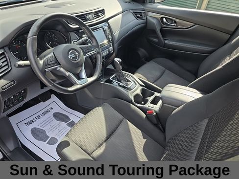 Used 2019 Nissan Rogue SV w/ Sun & Sound Touring Package AWD/4WD image 14