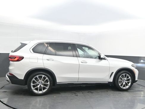 Certified 2022 BMW X5 sDrive40i w/ Premium Package image 8