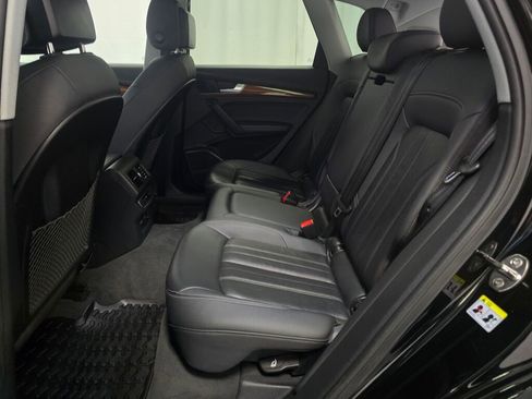 Used 2022 Audi Q5 2.0T Premium Plus w/ Premium Plus Package image 19