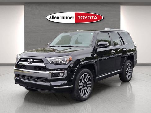 Used 2024 Toyota 4Runner Limited image 3