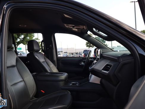 Used 2024 GMC Yukon SLT AWD/4WD image 32