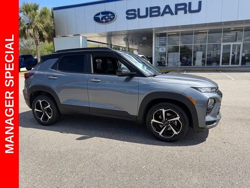 Used 2021 Chevrolet TrailBlazer RS w/ Technology Package FWD image 1
