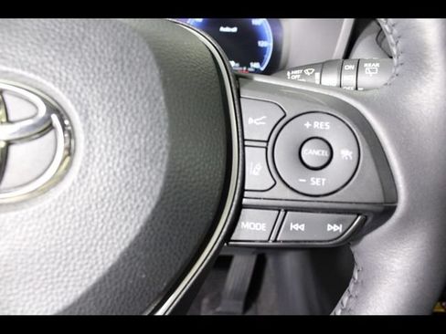 Used 2023 Toyota RAV4 XSE AWD/4WD image 22