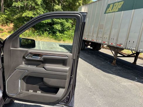 Used 2023 GMC Sierra 1500 Elevation AWD/4WD image 32