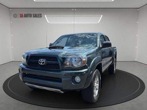 Used 2011 Toyota Tacoma 4x4 Double Cab image 1