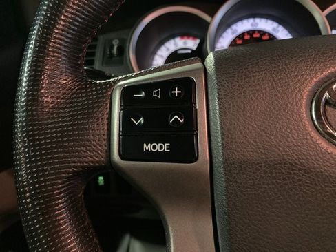 Used 2013 Toyota Tacoma PreRunner w/ Convenience Pkg image 14