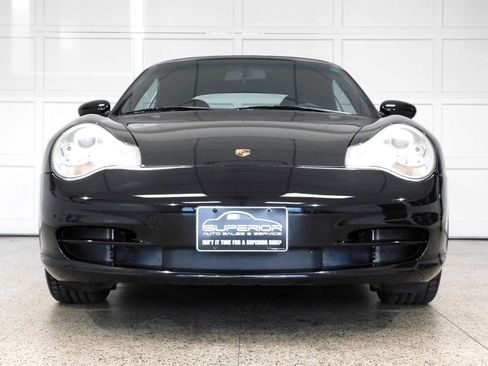 Used 2004 Porsche 911 Carrera RWD image 4