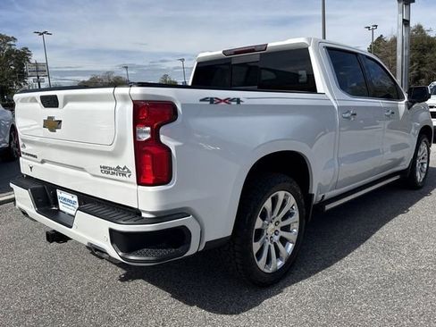 Used 2021 Chevrolet Silverado 1500 High Country AWD/4WD image 3