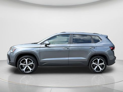 New 2026 Volkswagen Taos SEL AWD/4WD image 8