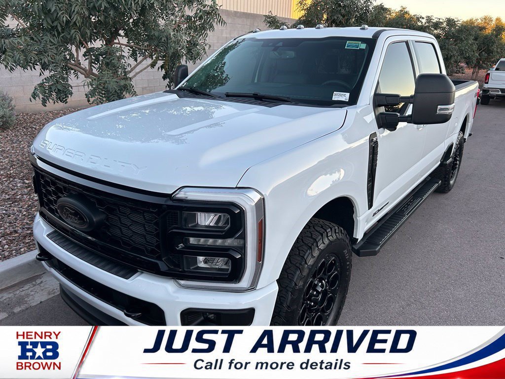 Used 2025 Ford F350 XLT w/ Black Appearance Package AWD/4WD image 1