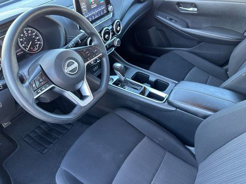 Used 2024 Nissan Sentra SV image 4
